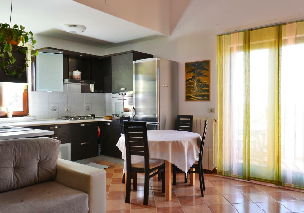 App Cerneka Apartment Umag Luaran gambar